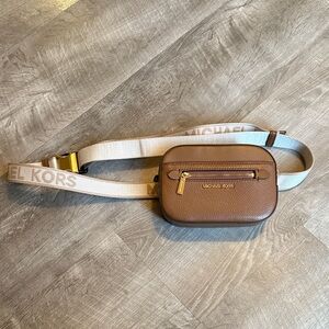 Michael Kors Brown Belt Bag with Cream Strap. Jet set pebble leather belt bag